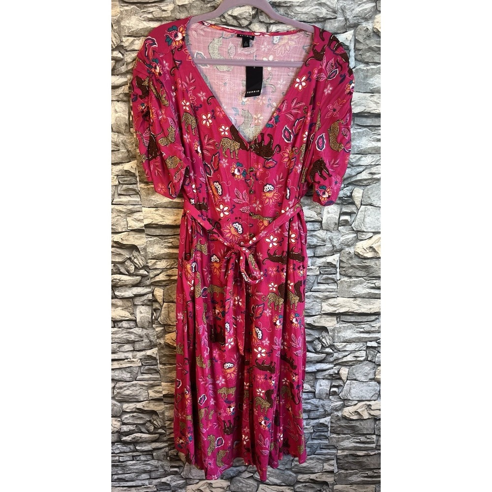 Torrid Midi Rayon Slub Button Front Tie Safari Dress Leopard Plus Sz 2 NWT‎